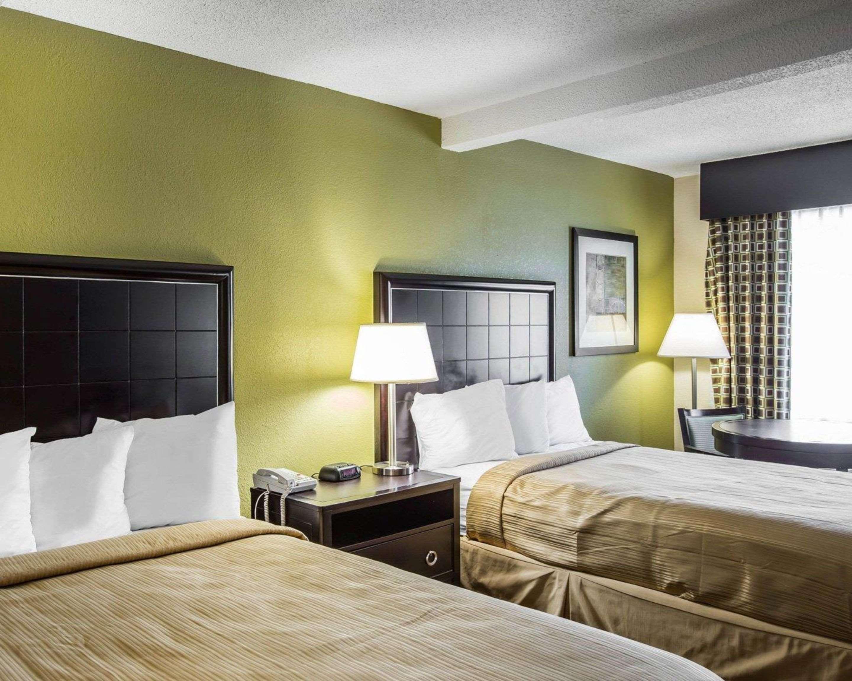 Quality Inn Greenwood Hwy 25 Esterno foto